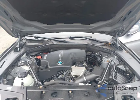 2013 BMW 528I xDrive z USA, uszkodzony, nr VIN WBAXH5C53DDW16623